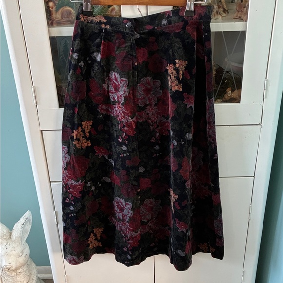 Haberdashery by personal Vintage sz 10 Floral Velvet Midi Skirt euc - Picture 6 of 8